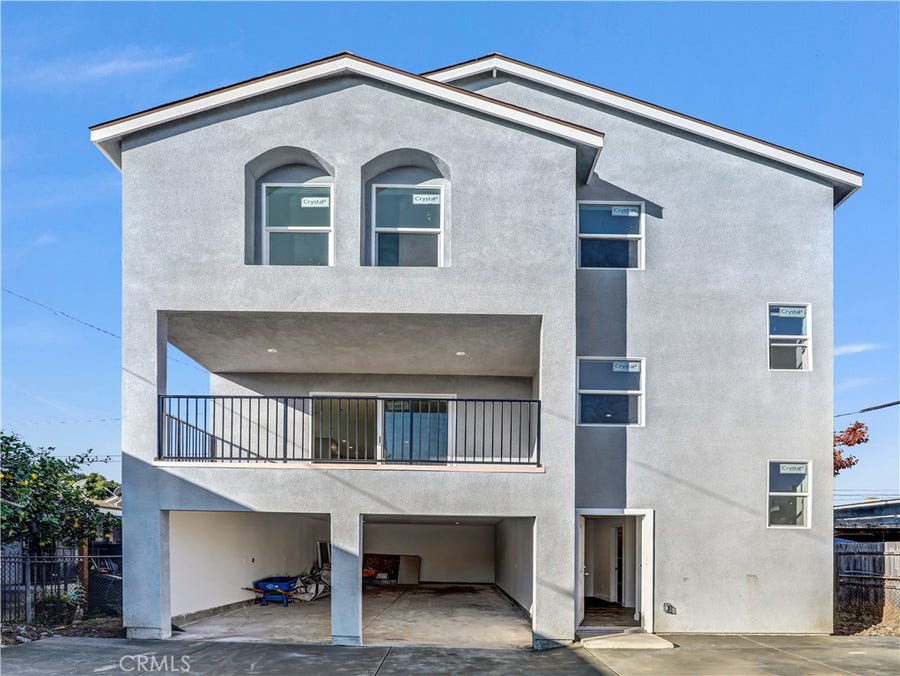 Property photo for 1231 1/2 S Rowan Ave, Los Angeles, CA