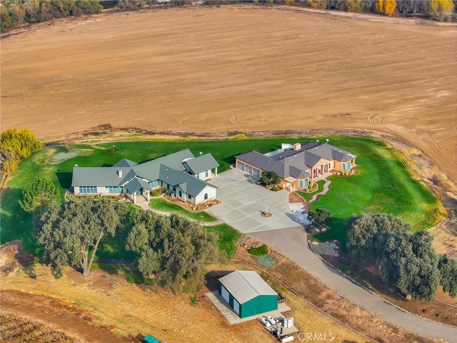 Property photo for 20170 River Road, Stevinson, CA