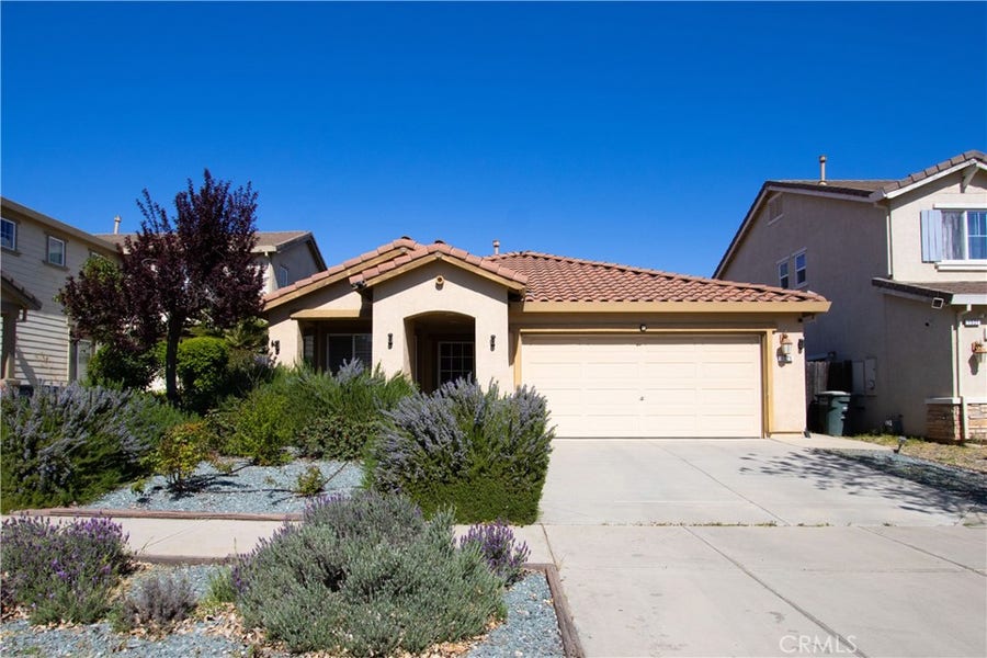 Property photo for 1525 La Sierra Street, Merced, CA