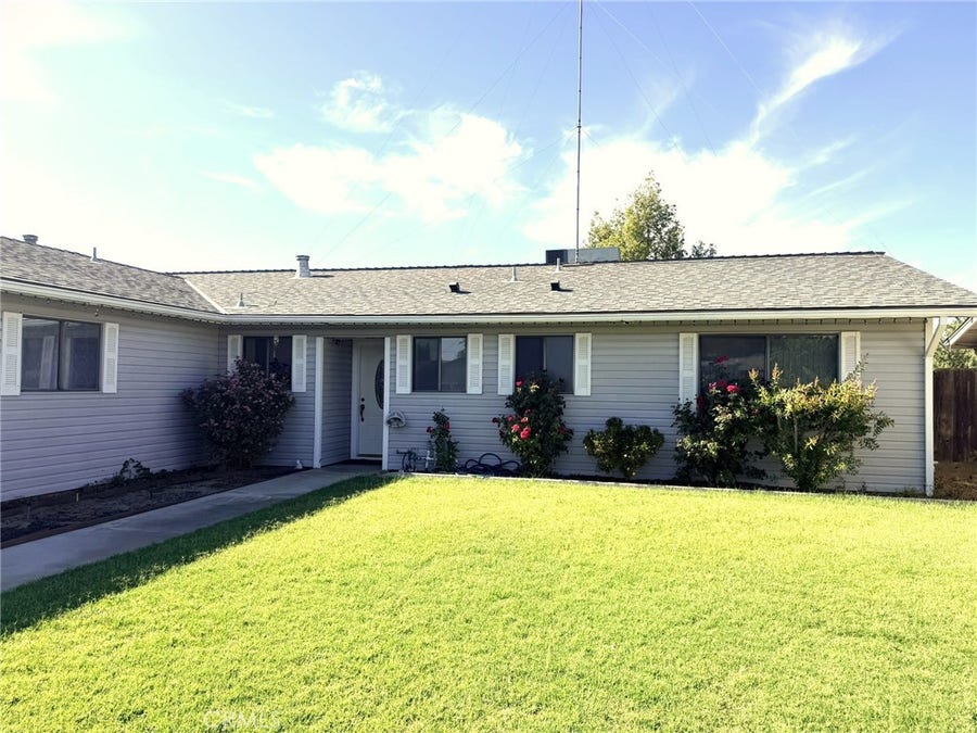 Property photo for 33 E Wallis, Gustine, CA