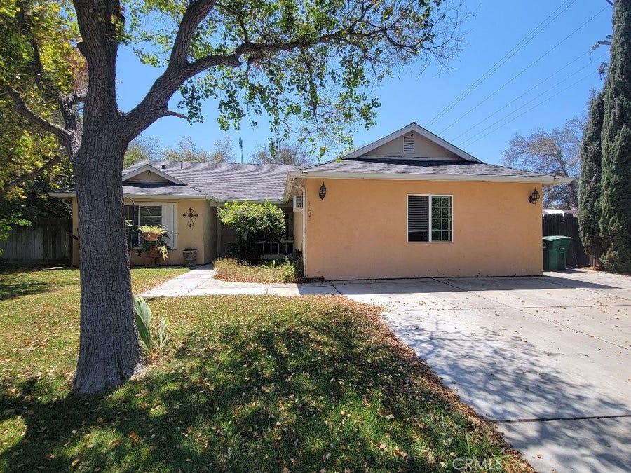 Property photo for 2101 Canal Farm Lane, Los Banos, CA