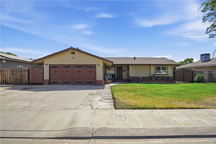 Property photo for 354 N Santa Inez, Los Banos, CA