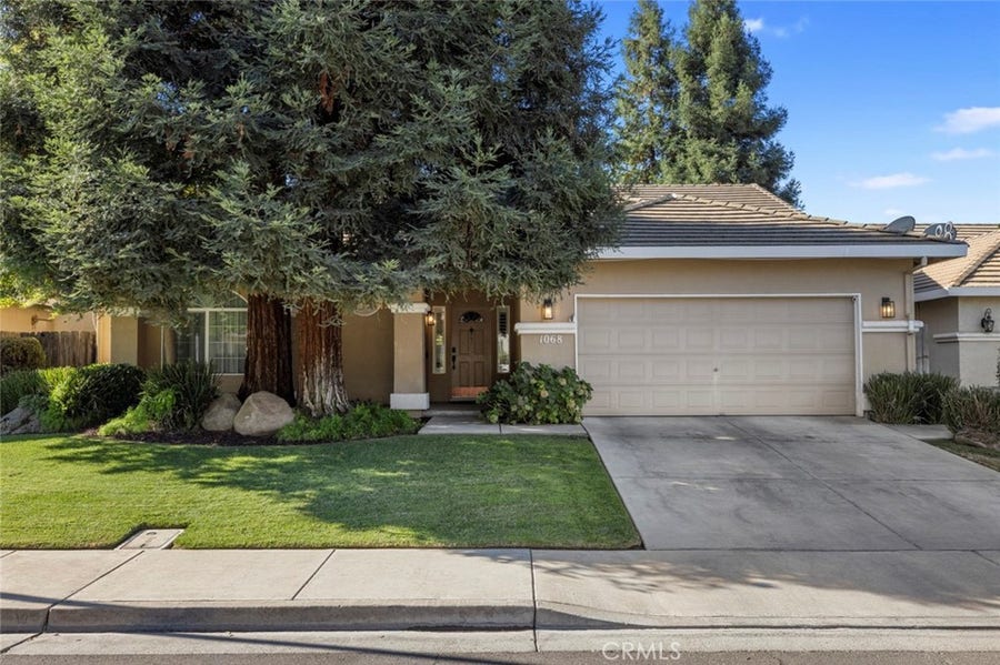 Property photo for 1068 Kiwi Court, Merced, CA