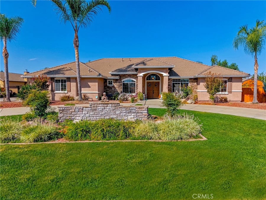 Property photo for 1923 Joeys Court, Atwater, CA