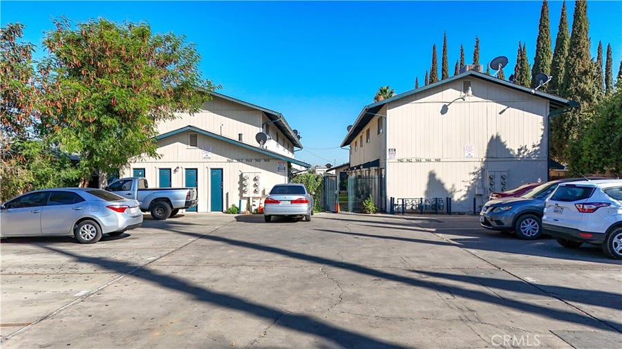 Property photo for 940 K, Merced, CA
