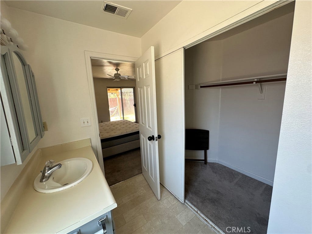MB Bathroom 4