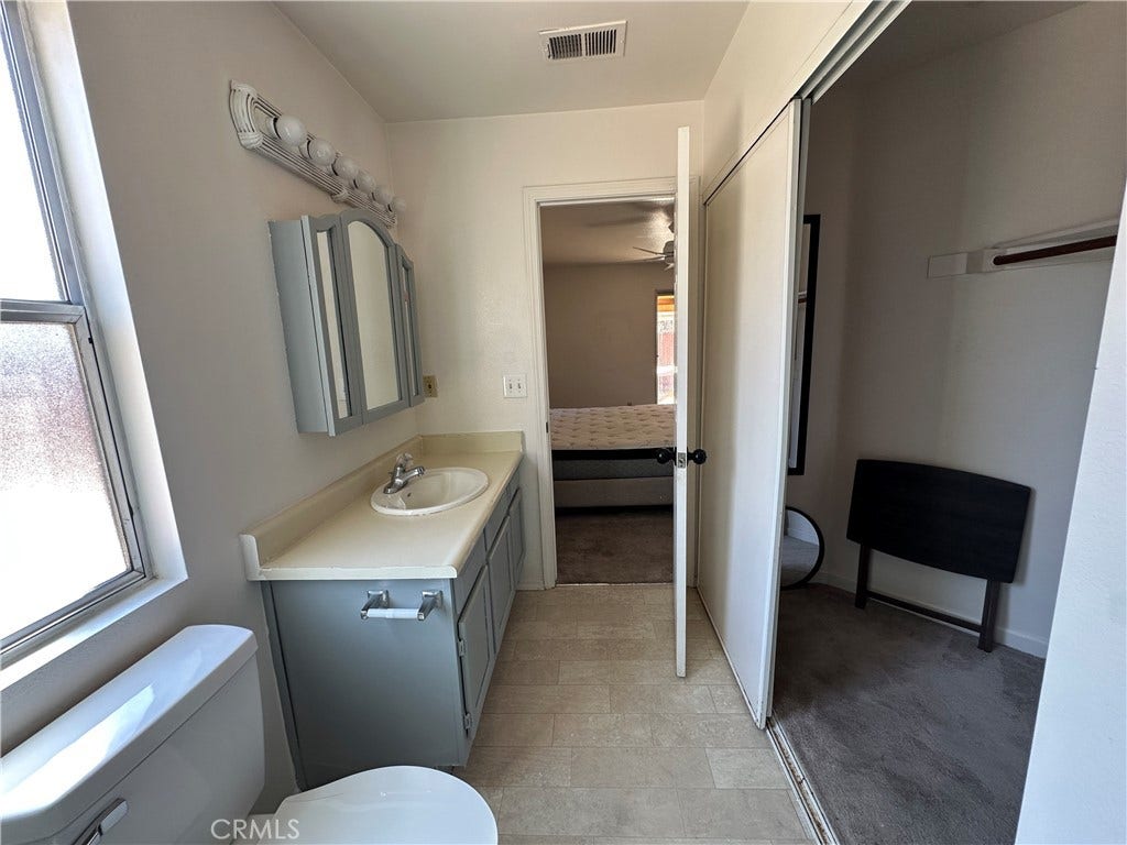 MB Bathroom 2