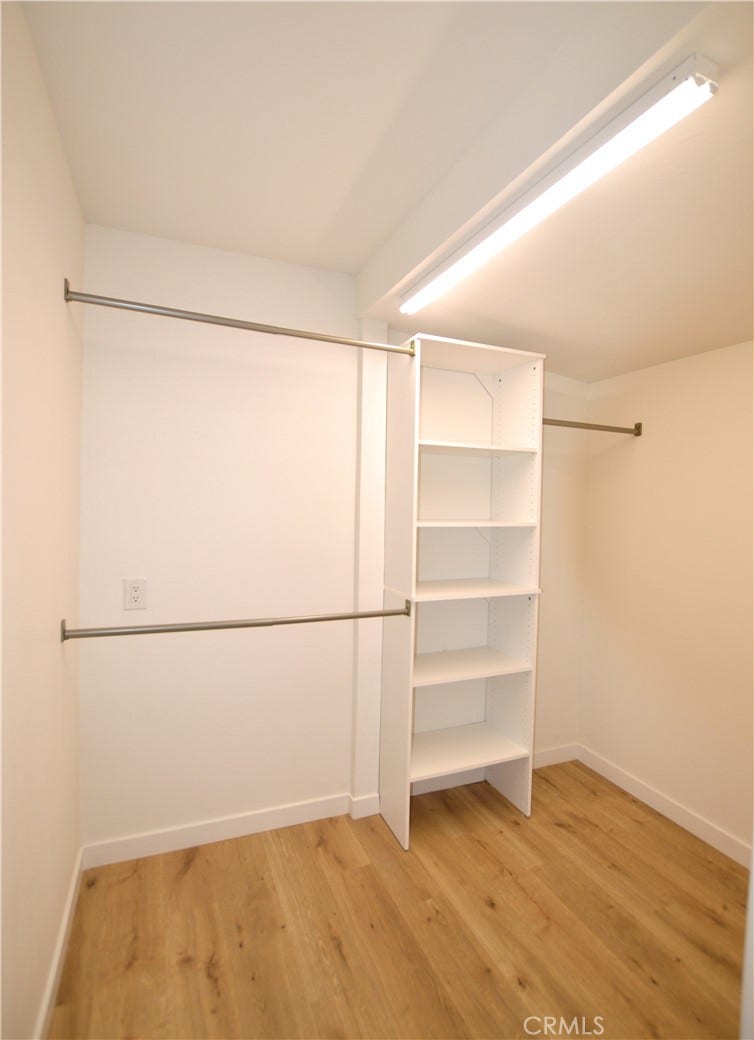 2165 Kimberly Avenue, Merced, CA 95340 Master walk in closet