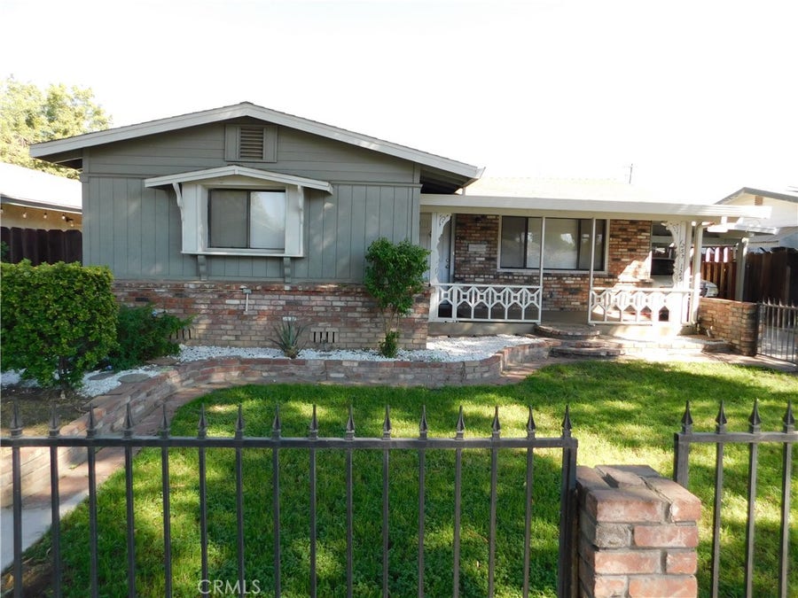 Property photo for 1253 W 11th Street, Merced, CA