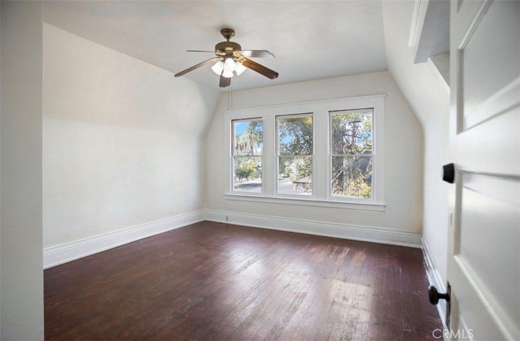2306 K, Merced, CA 95340