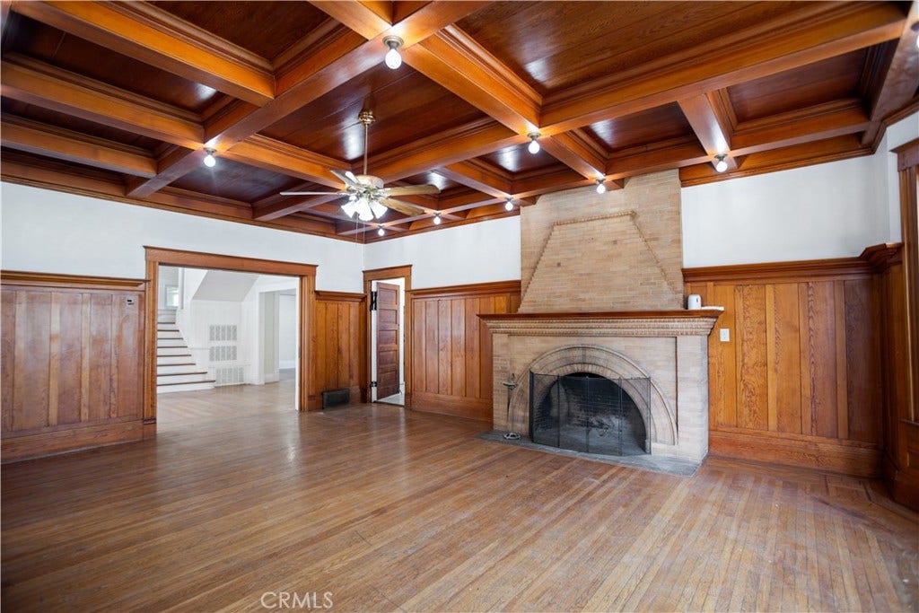 2306 K, Merced, CA 95340