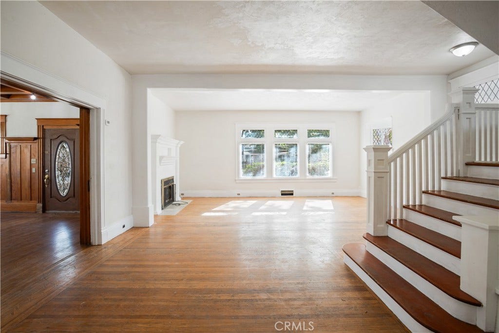 2306 K, Merced, CA 95340
