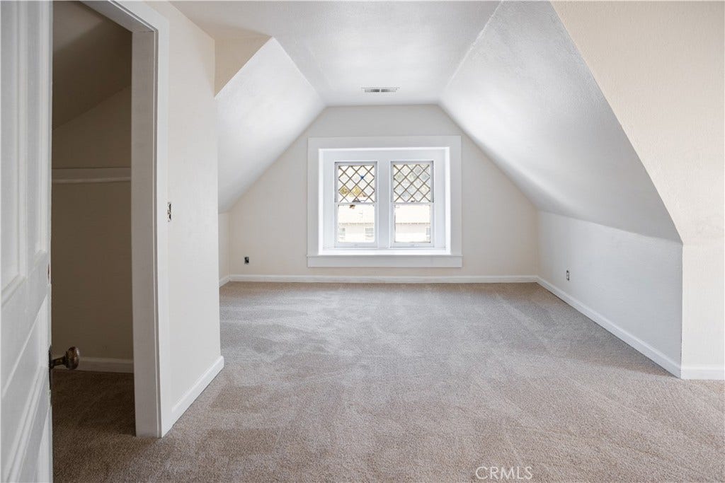 2306 K, Merced, CA 95340