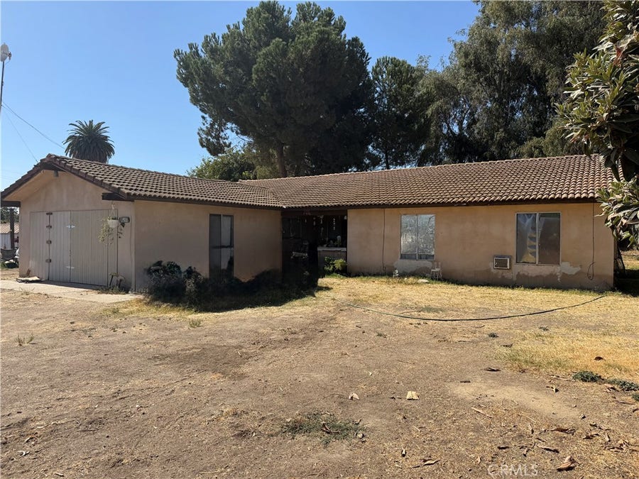 Property photo for 16556 Road 19, Madera, CA