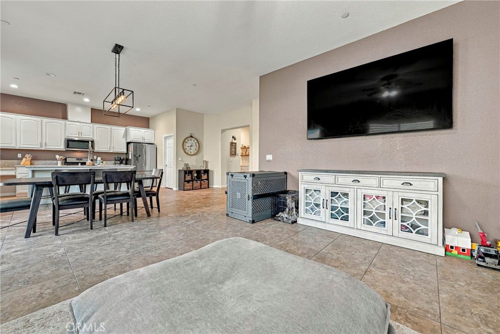 1927 Bridlewood, Atwater, CA 95301 1927 Bridlewood, Atwater, CA 95301