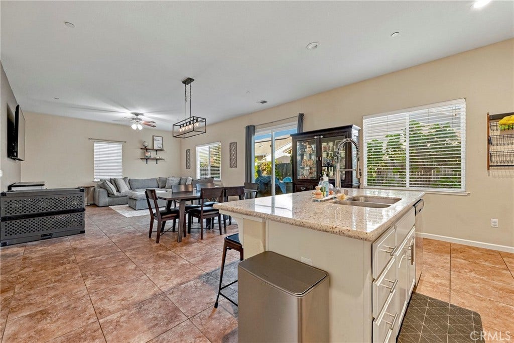 1927 Bridlewood, Atwater, CA 95301 1927 Bridlewood, Atwater, CA 95301