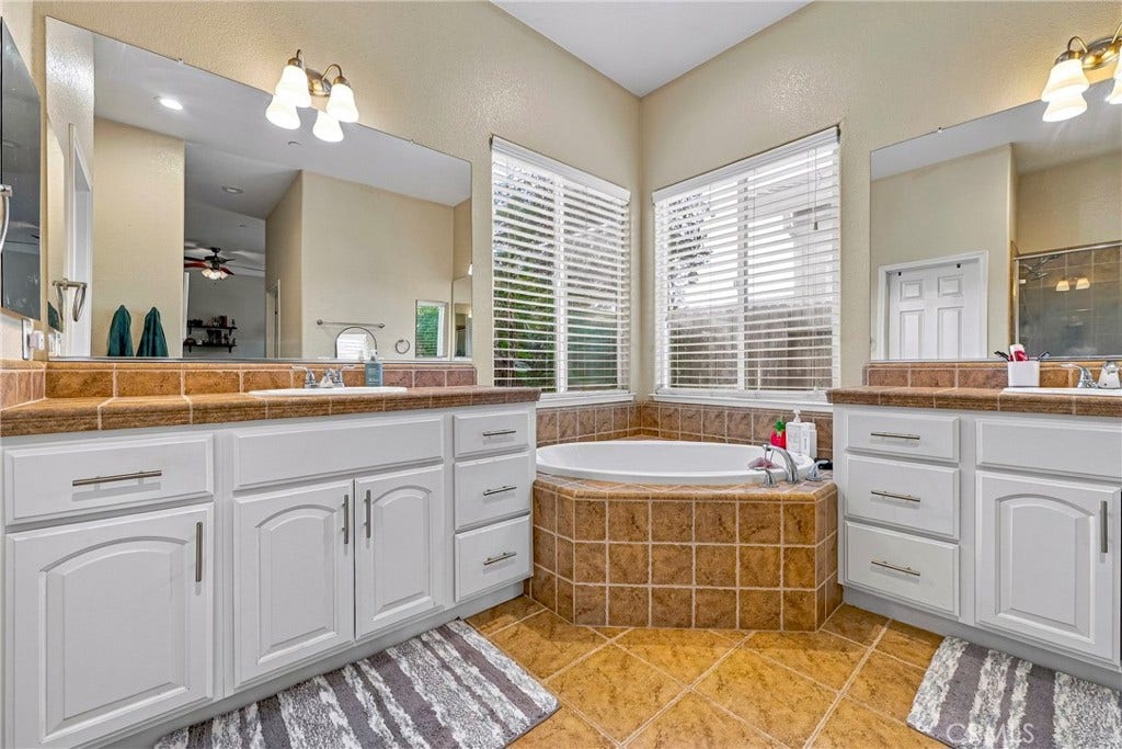 1927 Bridlewood, Atwater, CA 95301 1927 Bridlewood, Atwater, CA 95301