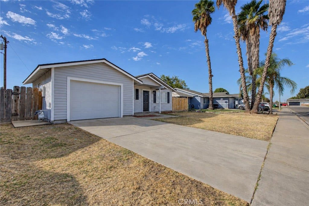 2425 Apache Street, Merced, CA 95348 2425 Apache Street, Merced, CA 95348