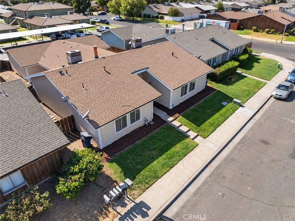 1342 Frankfort Court, Merced, CA 95348 Digitally altered*