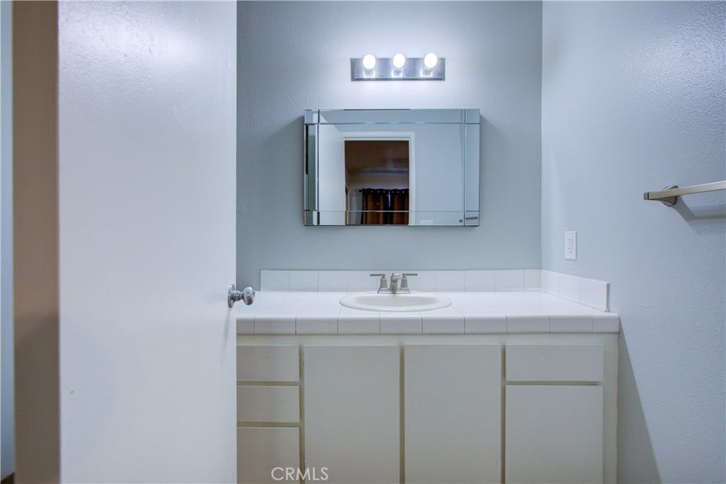 1342 Frankfort Court, Merced, CA 95348 1342 Frankfort Court, Merced, CA 95348