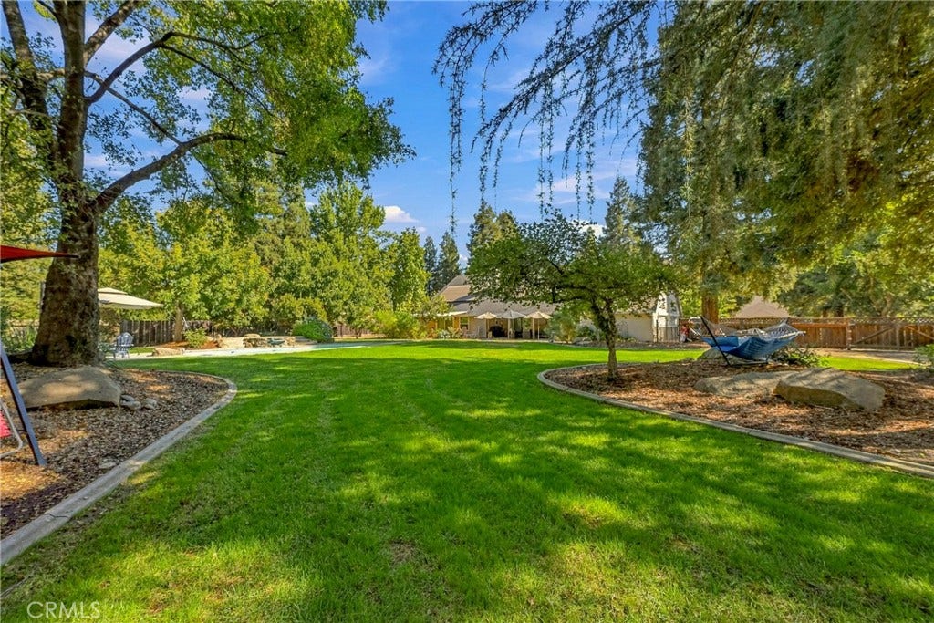 3247 Willow Run, Merced, CA 95340 3247 Willow Run, Merced, CA 95340