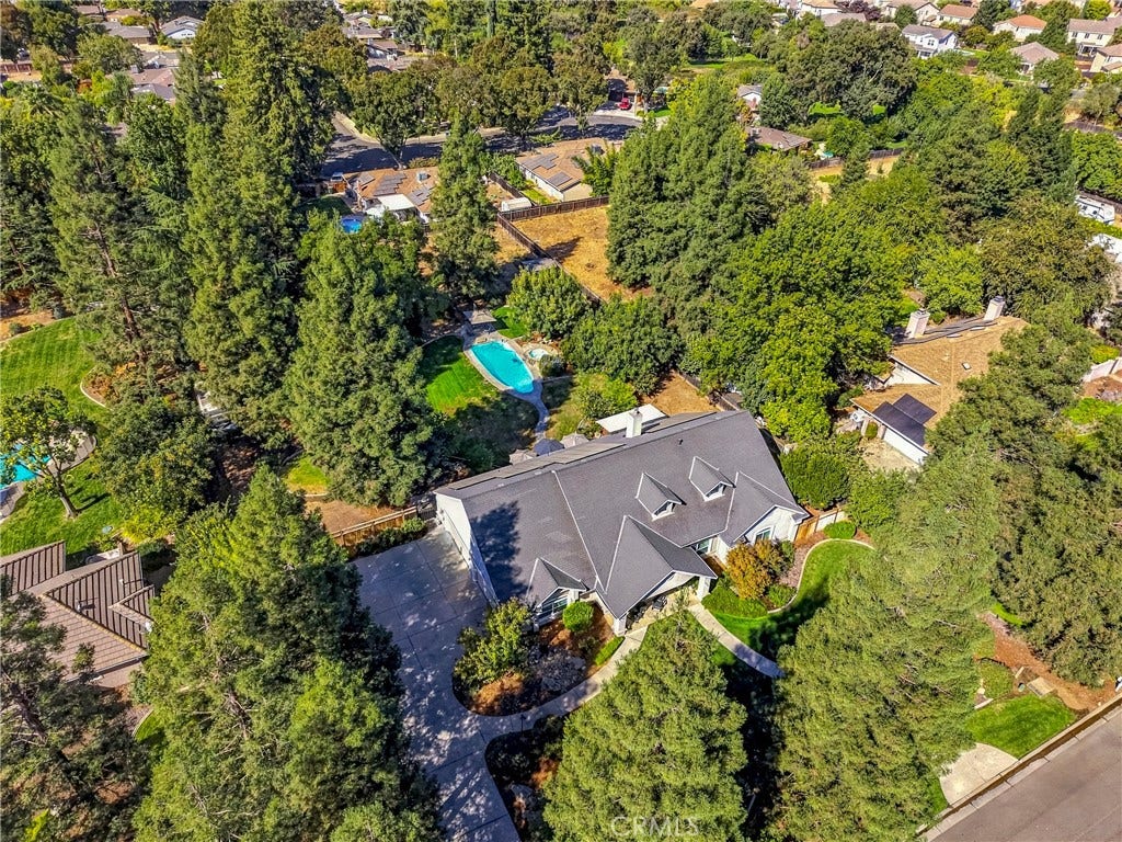 3247 Willow Run, Merced, CA 95340 3247 Willow Run, Merced, CA 95340