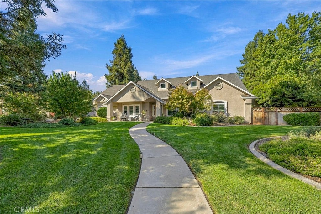 3247 Willow Run, Merced, CA 95340 3247 Willow Run, Merced, CA 95340