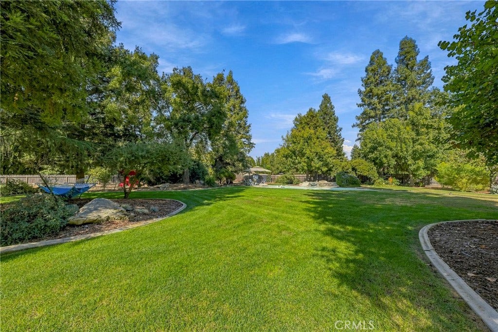 3247 Willow Run, Merced, CA 95340 3247 Willow Run, Merced, CA 95340