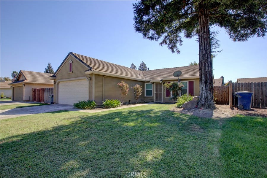 Property photo for 456 Buena Vista, Merced, CA