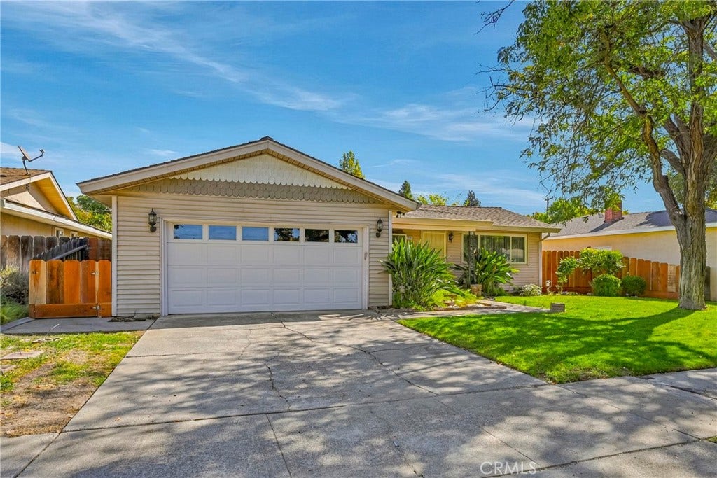 3224 Nottingham, Merced, CA 95340 3224 Nottingham, Merced, CA 95340