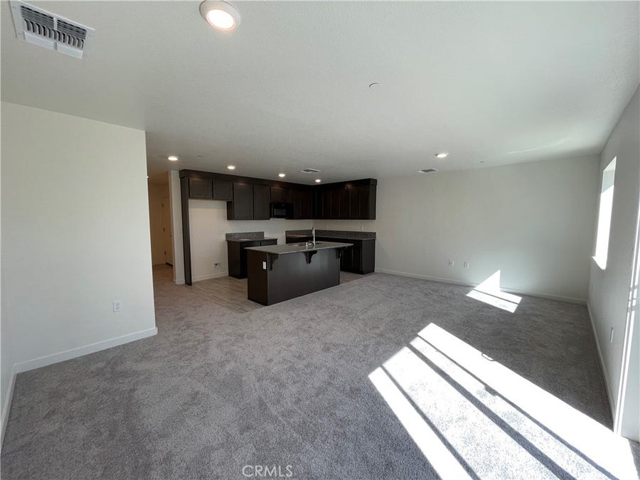 Property photo for 135 Long Trail Lane, Merced, CA