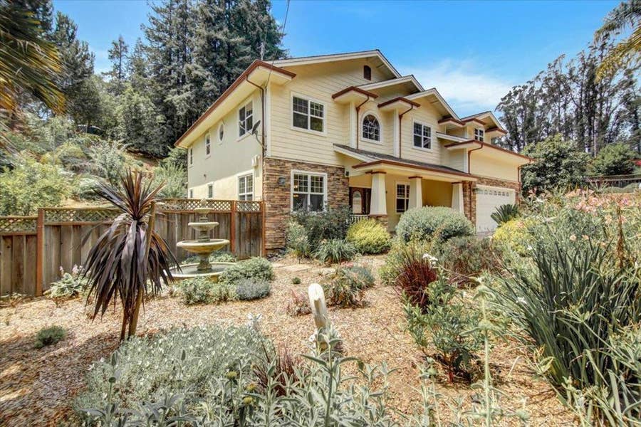 Property photo for 839 Calabasas Road, Watsonville, CA
