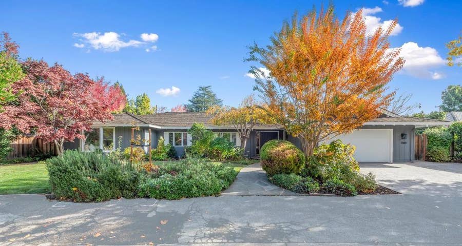 Property photo for 1360 Hillview Drive, Menlo Park, CA