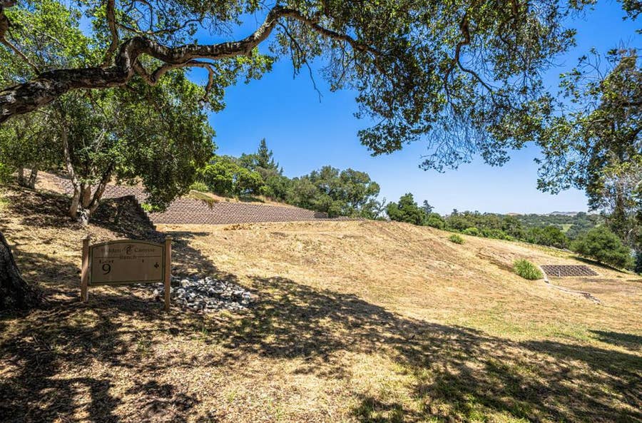 Property photo for 8734 Eagles Roost Road, Salinas, CA