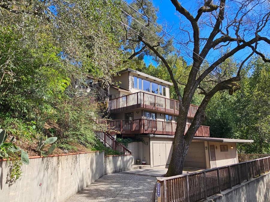 Property photo for 21386 Sunnyside Road, Los Gatos, CA