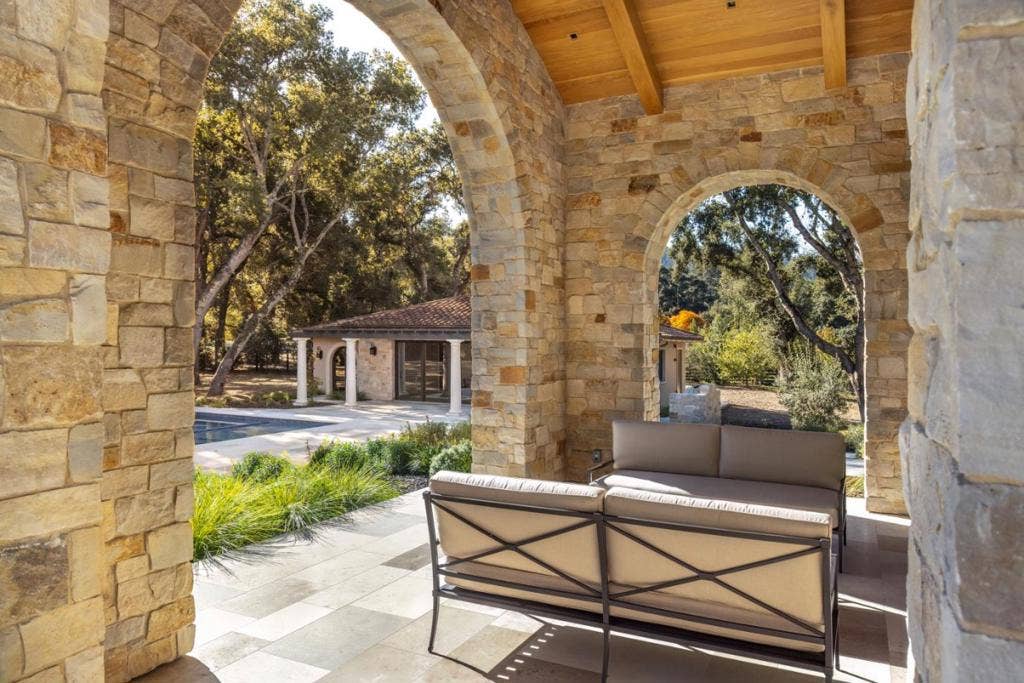 7 Blue Ridge Lane, Woodside, CA 94062 7 Blue Ridge Lane, Woodside, CA 94062