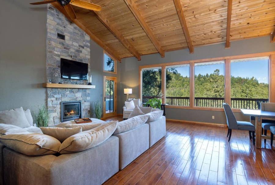 Property photo for 22125 Miller Ridge Road, Los Gatos, CA
