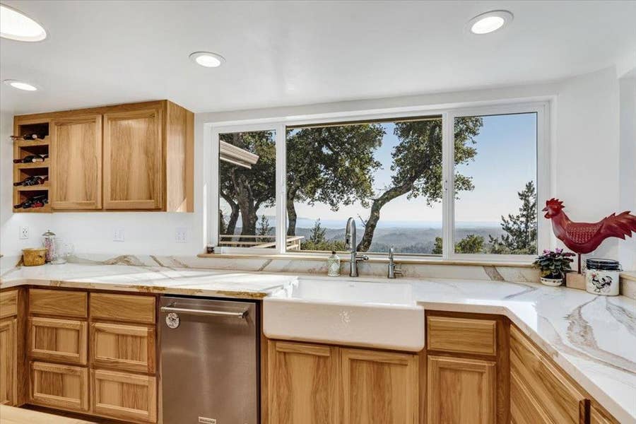 Property photo for 24854 Skyland Road, Los Gatos, CA