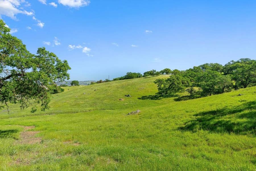 Property photo for 0 W San Martin Avenue, San Martin, CA