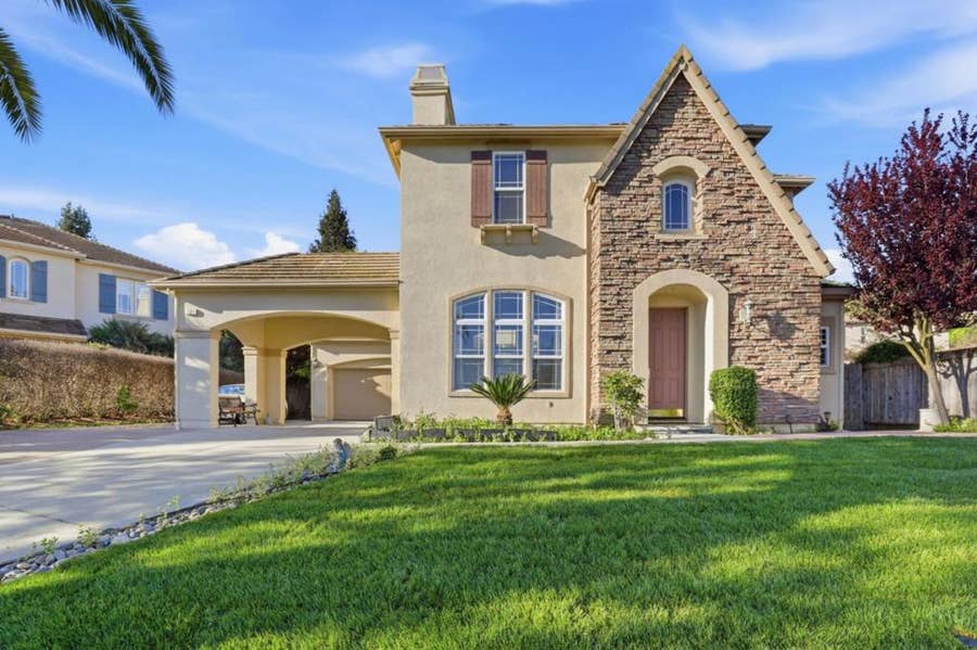 Property photo for 7521 Troon Court, Gilroy, CA