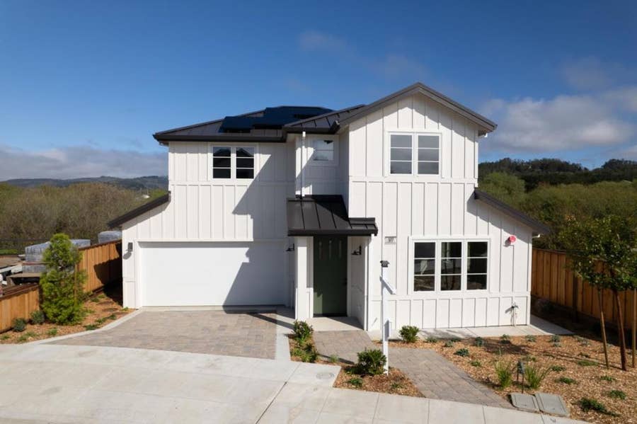 Property photo for 577 Creekside Court, Half Moon Bay, CA