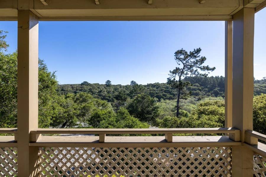 Property photo for 121 Quail Run Court, Del Rey Oaks, CA