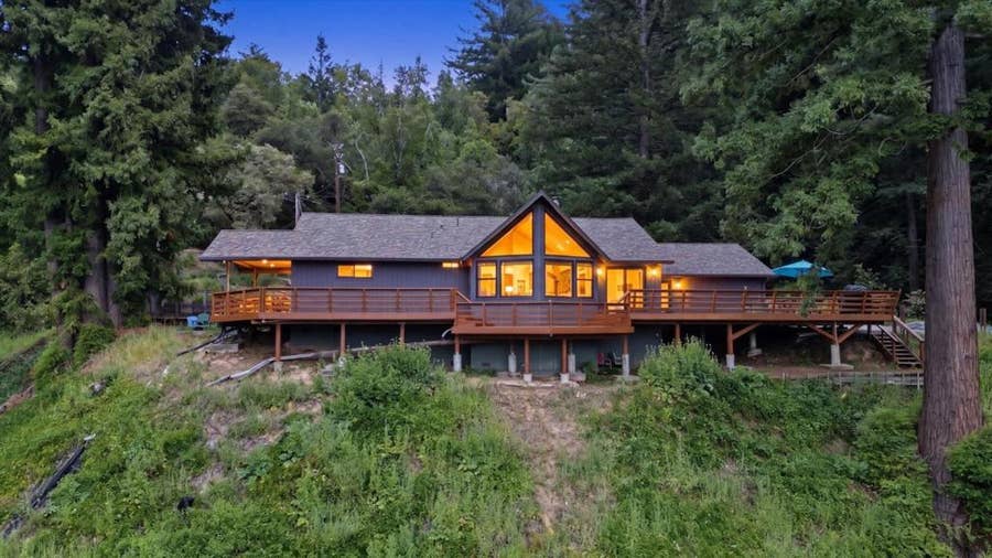 Property photo for 16000 Redwood Lodge Road, Los Gatos, CA
