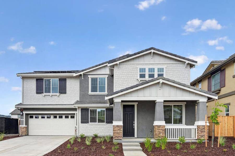 Property photo for 196 Golden Gate Lane, Vacaville, CA