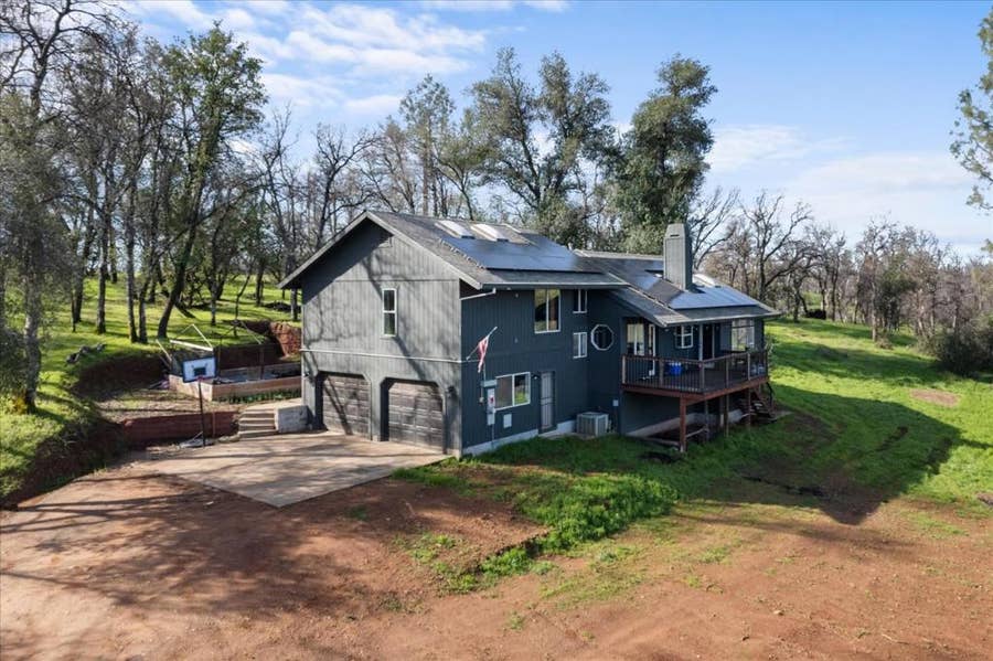 Property photo for 19789 Weide Way, Anderson, CA