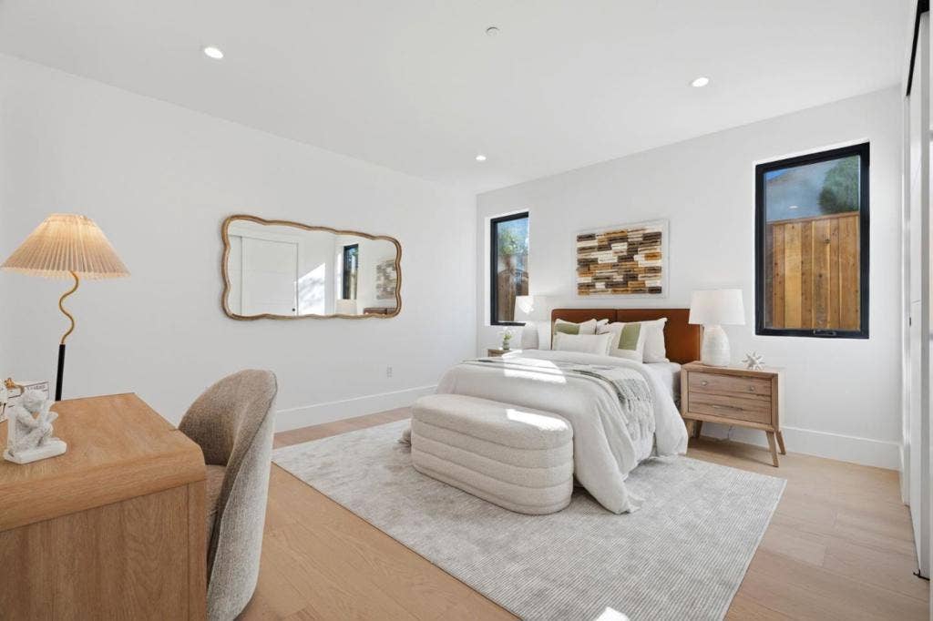 685 Riviera Drive, Los Altos, CA 94024