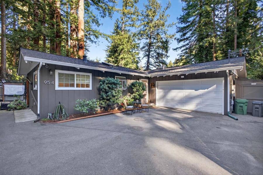 Property photo for 954 Scenic Way, Ben Lomond, CA