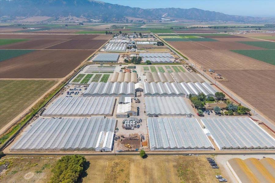Property photo for 23820 Potter Road, Salinas, CA