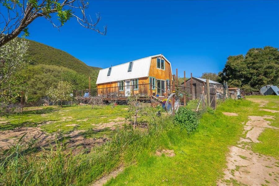 Property photo for 42001 Carmel Valley Road, Greenfield, CA