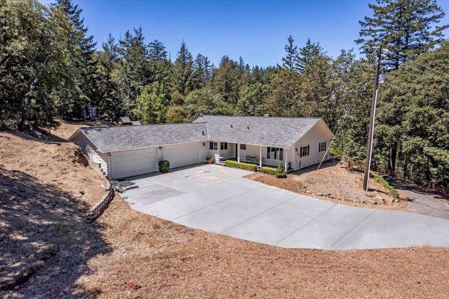 Property photo for 181 Spring Water Lane, Los Gatos, CA